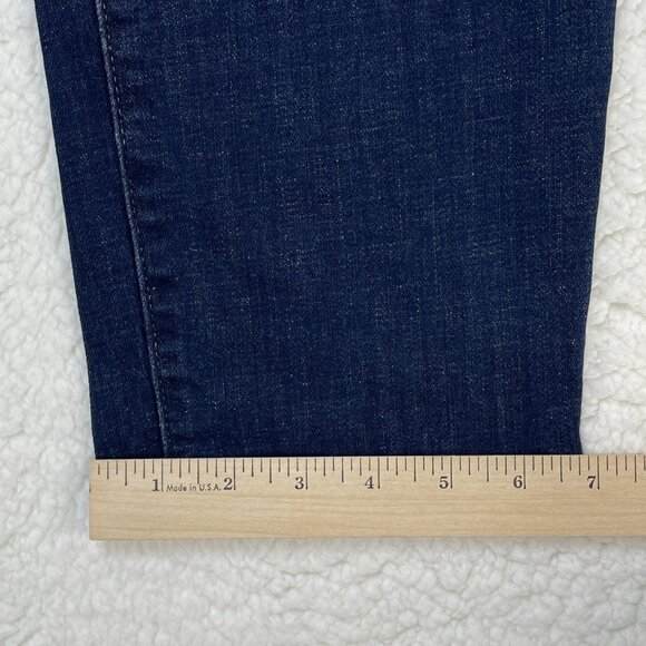 Chicos Jeans Womens Size US 8 So Slimming Girfriend Slim Crop High Rise 30x23 - Picture 9 of 12